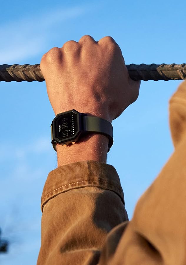ニクソン腕時計　Nixon Siren SS Black/Fatigue NIXON ニクソン Siren Stainless Steel サイレン メンズ